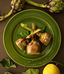 Artichokes with basil and mint