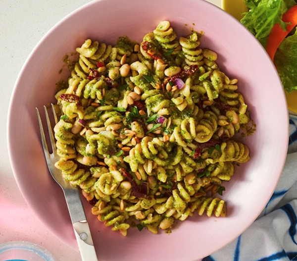 Arugula lemon pesto pasta salad