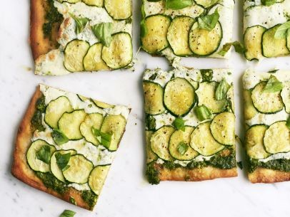 Arugula pesto pizza with zucchini