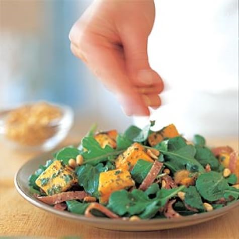 Arugula, squash & salami salad