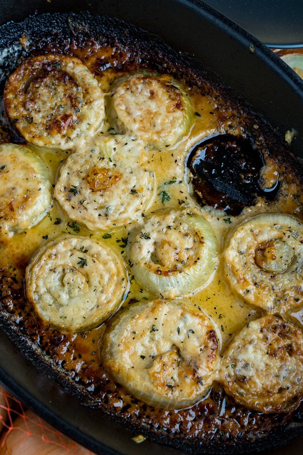 Asiago roasted onions