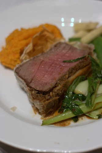 Asian beef Wellington with maple cumin mash 