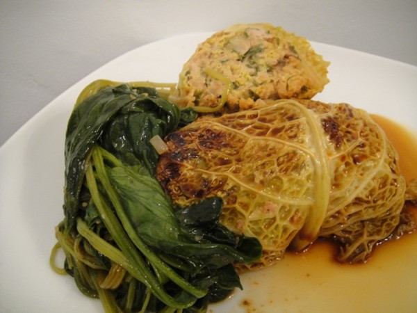 Asian cabbage rolls with spicy pork
