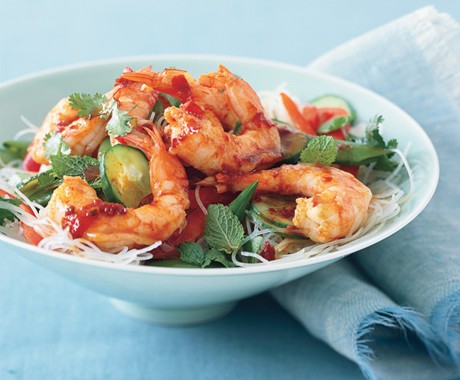 Asian noodle salad with shrimp