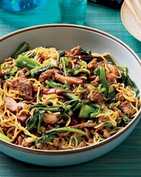 Asian noodles with roast pork