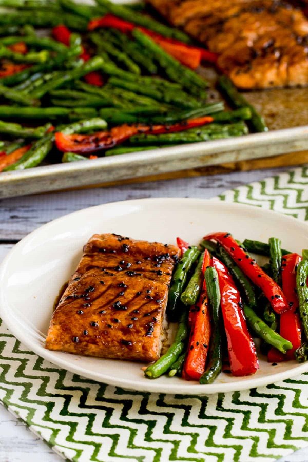 Asian salmon and green beans sheet pan meal