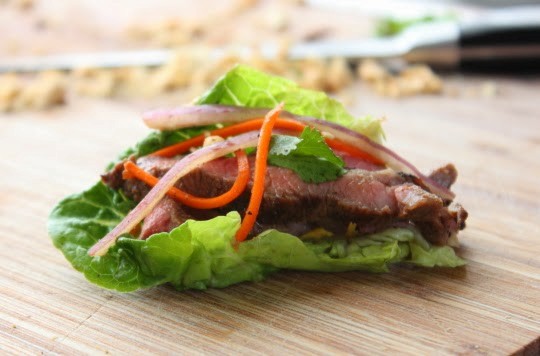 Asian-style grilled flap meat salad