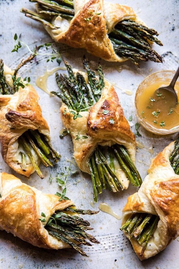 Asparagus and Brie puff pastry with thyme honey