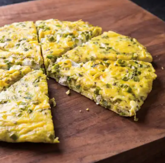 Asparagus and goat cheese frittata