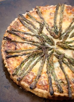 Asparagus and Gruyère tart