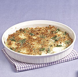 Asparagus and mascarpone gratin with Parmesan breadcrumbs