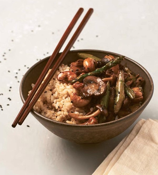 Asparagus and mushroom stir-fry bowls