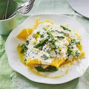 Asparagus and ricotta open lasagne
