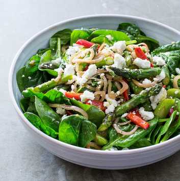 Asparagus and spinach salad with sherry vinegar and goat cheese