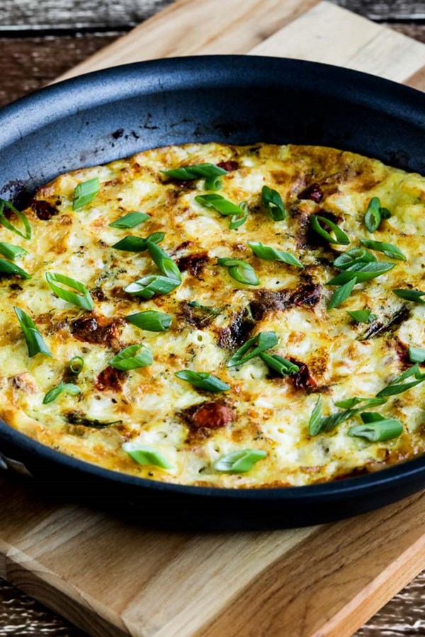 Asparagus and tomato frittata with Havarti and dill