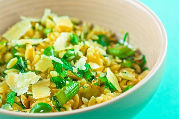 Asparagus, broad bean, mint & lemon risoni