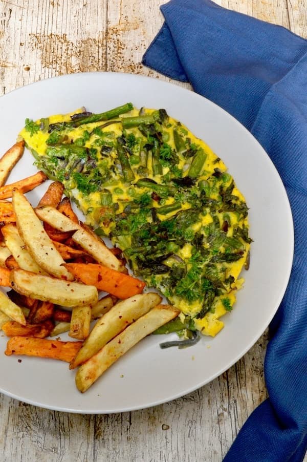 Asparagus frittata with peas and mint