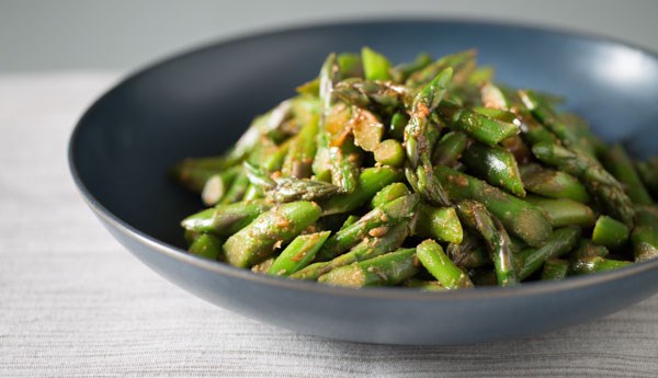 Asparagus gomae