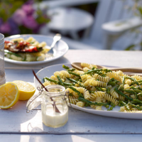 Asparagus, pasta and pea salad