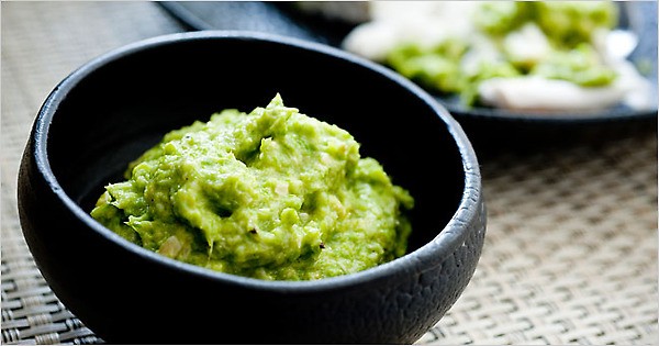 Asparagus pesto