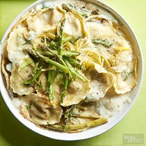 Asparagus-ravioli pie