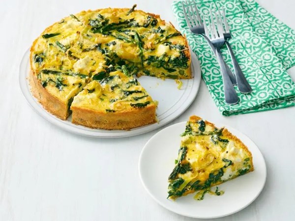 Asparagus-spinach frittata
