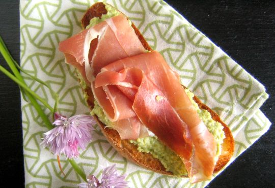 Asparagus spread and prosciutto on buttered toast