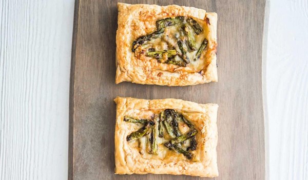 Asparagus tartlets