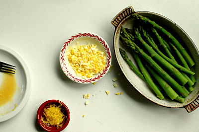 Asparagus vinaigrette
