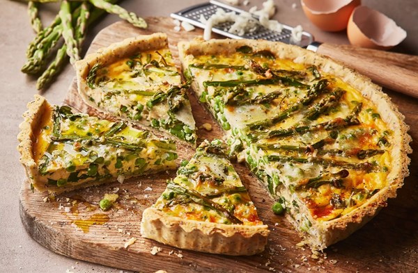 Asparagus, watercress & pea quiche