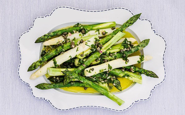 Asparagus with Breton vinaigrette