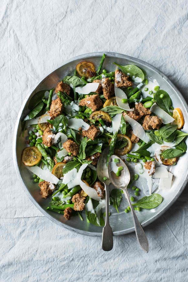 Asparagus with crispy seeded bread and buttermilk dressing