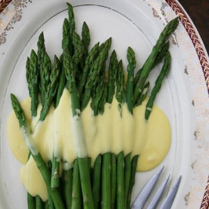 Asparagus with Hollandaise sauce