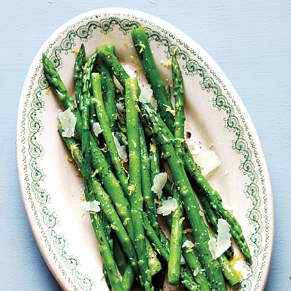 Asparagus with lemon and pecorino