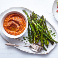 Asparagus with romesco sauce