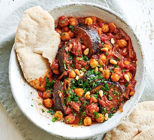 Aubergine & chickpea stew