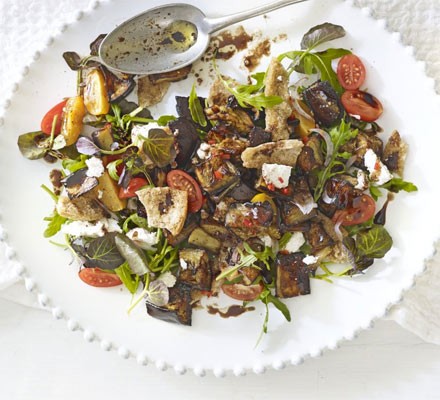 Aubergine & goat's cheese salad with mint-chilli dressing