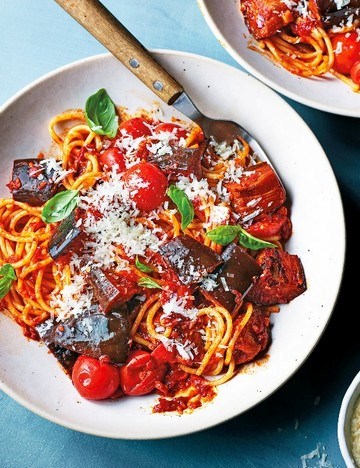 Aubergine and 'nduja spaghetti