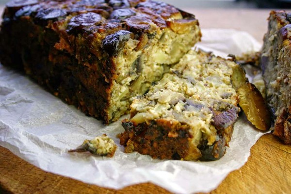 Aubergine and nut vegetarian stuffing