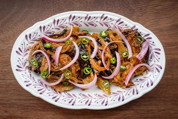 Aubergine moju
