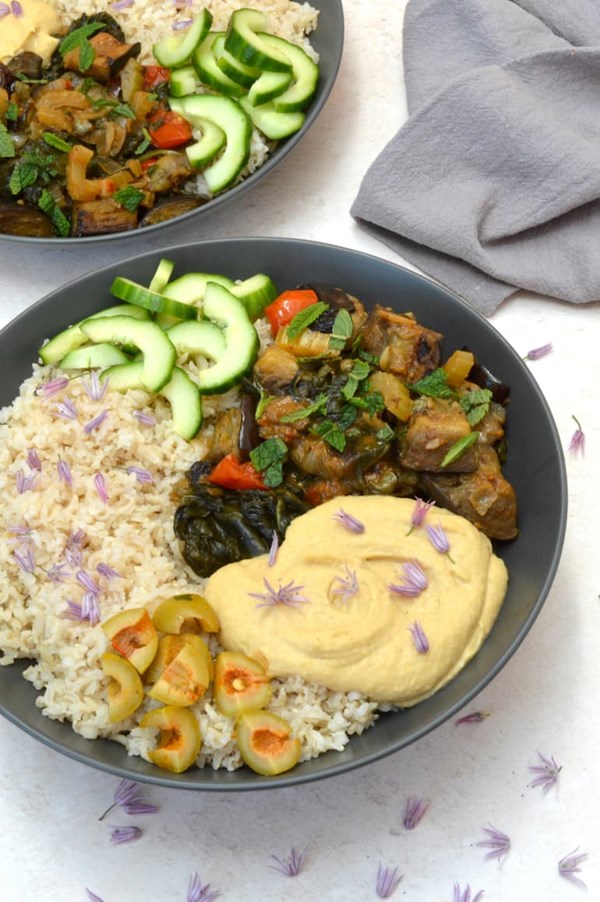 Aubergine rice bowl: fuss-free caponata
