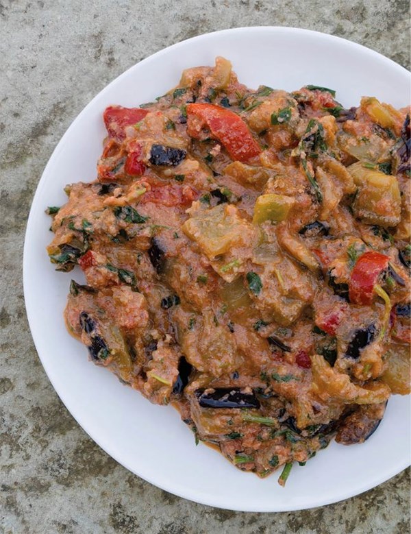 Aubergine/eggplant family style (Badrijani ojakhuri)