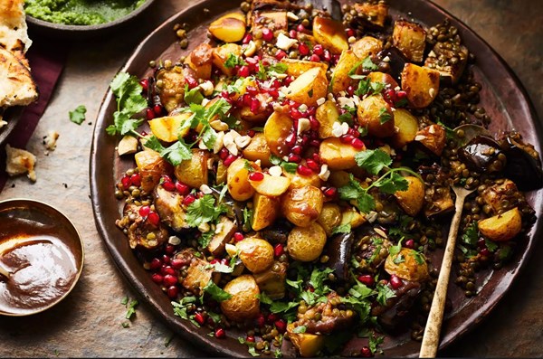 Aubergines, lentils & potatoes with tamarind, dates and lime