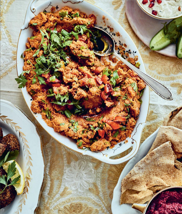 Aunt Jinan's bulgur salad (Itsch salad)