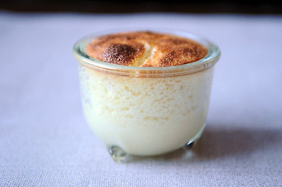 Aunt Mariah's lemon sponge cups