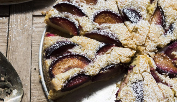 Austrian plum cake (Zwetschgenkuchen)