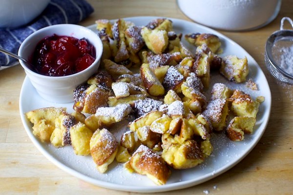 Austrian shredded pancake (Kaiserschmarrn)