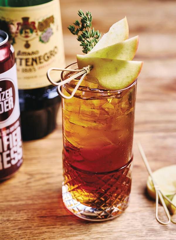 Autumn Amaro spritz [Dan Calin]