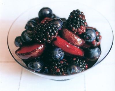 Autumn fruits with sloe gin and creamy rice pudding