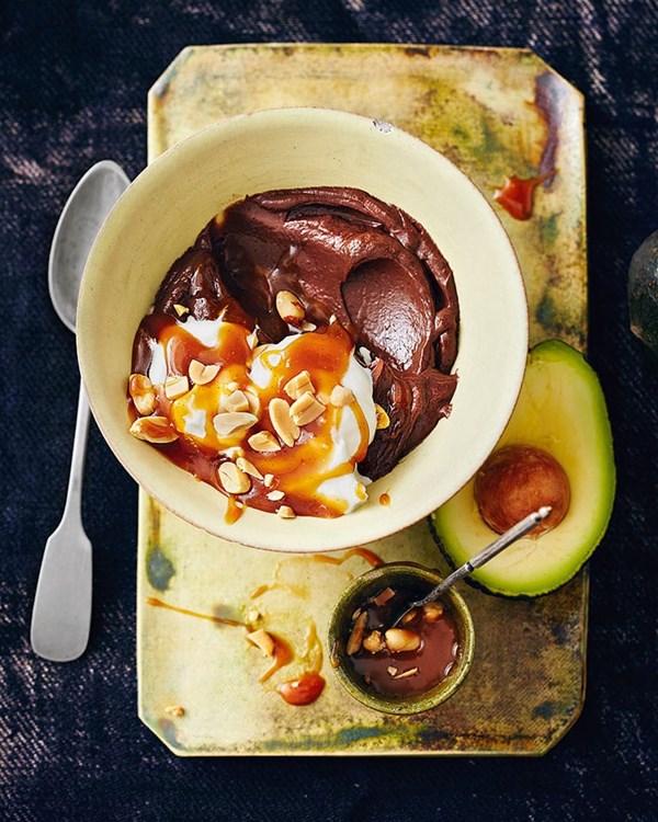 Avocado and chocolate pudding with caramel sauce 